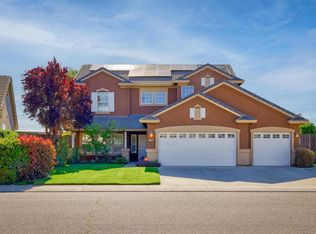 1709 Flora Vista Dr, Hughson, CA
