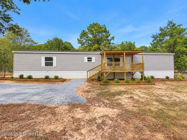 64 Sunny Cv, Florence, MS 39073