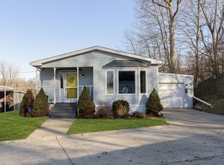227 Brookview Ct, Anderson, IN 46016