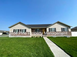 4001 Summer Sun Dr, Idaho Falls, ID 83404
