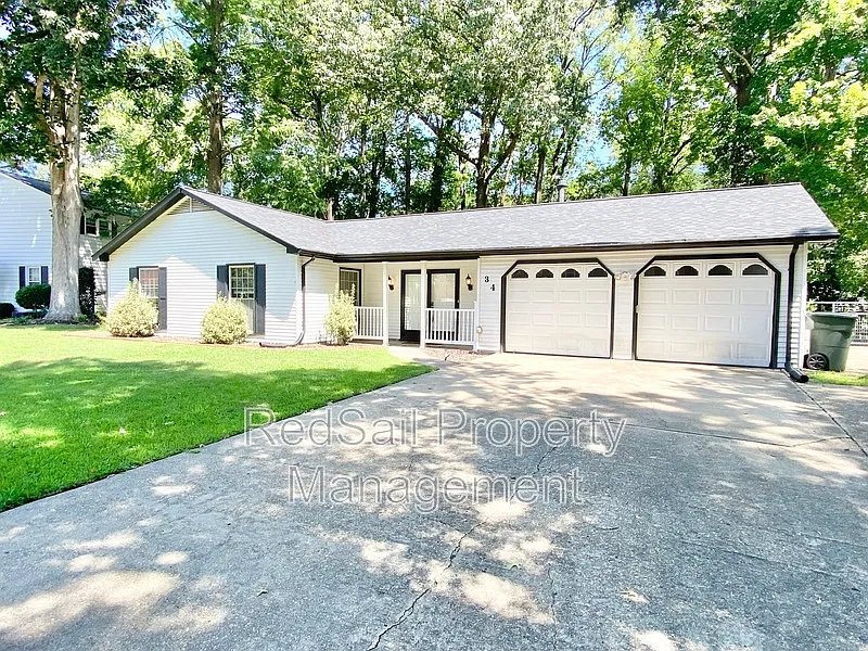3 bed, 2.0 bath, 1600 sqft, $2,295 — Photo 2