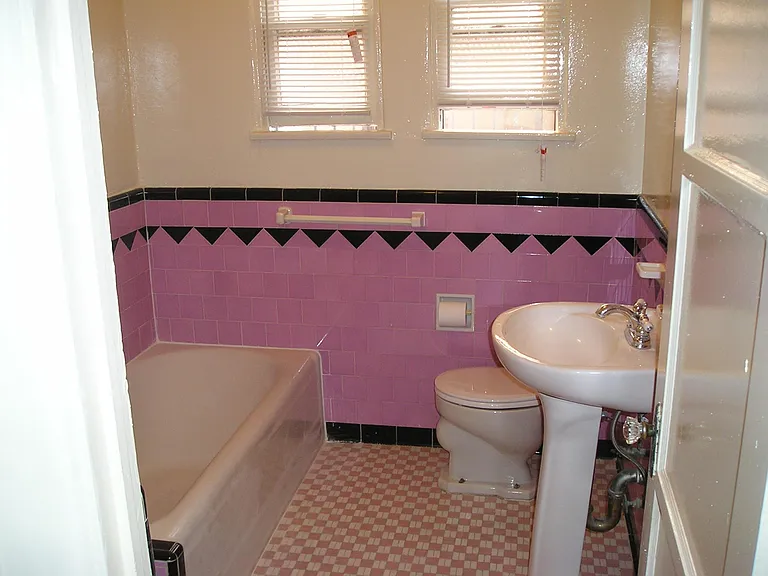 8616 W Olympic Blvd — Photo 12