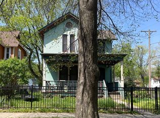 923 N 6th St, Springfield, IL 62702