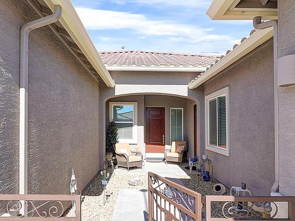 3rd image of 16784 W Camino Vivaz