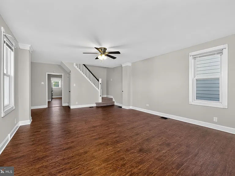 1219 E Philadelphia Ave — Photo 7