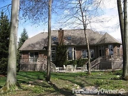 3rd image of 56325 Copperfield Dr