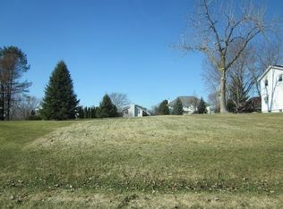 2341 Breckenboro Dr, Davis, IL 61019