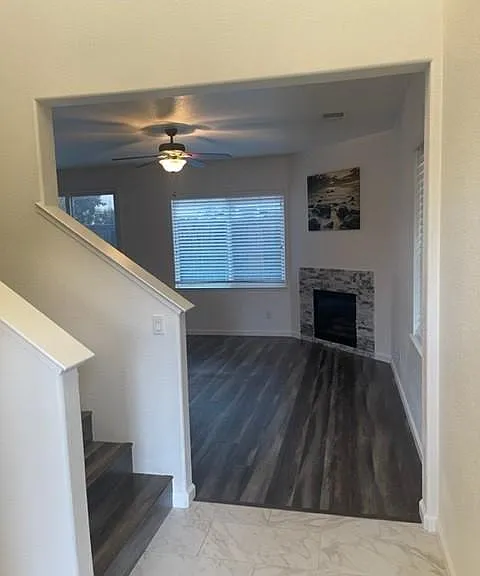 2200 Ellesmere Loop — Photo 2