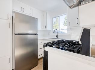 7385 Emily Ln APT 5, Downey, CA 90242