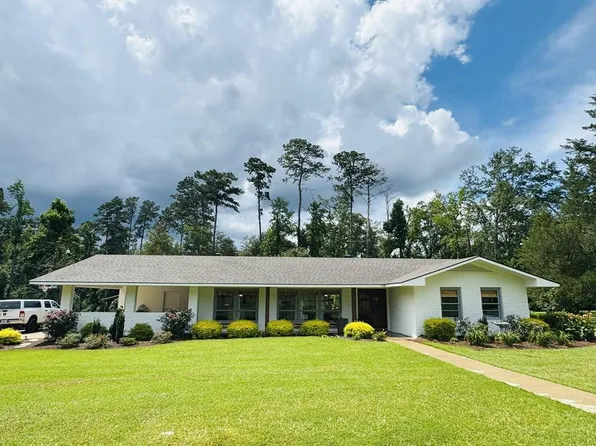 1103 N Old Jackson Rd, Liberty, MS 39645