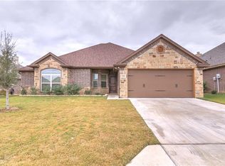 124 Donna Cir, Granbury, TX 76049
