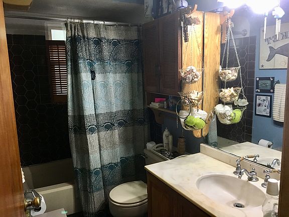 5th image of 7919 Bremen Ave