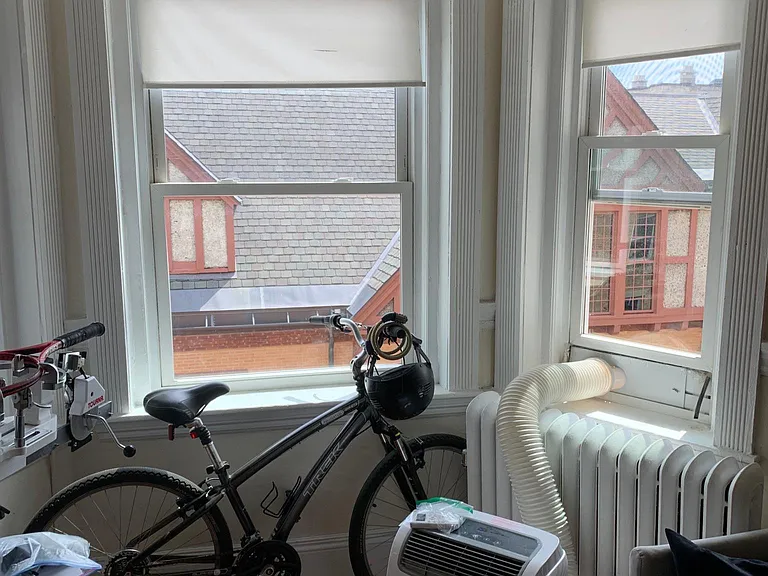 115 Norway St #16 — Photo 3