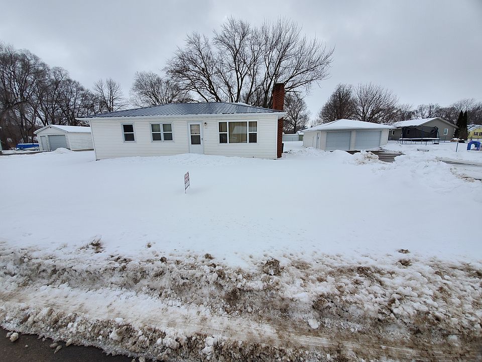 1st image of 1018 Brookside Ave
