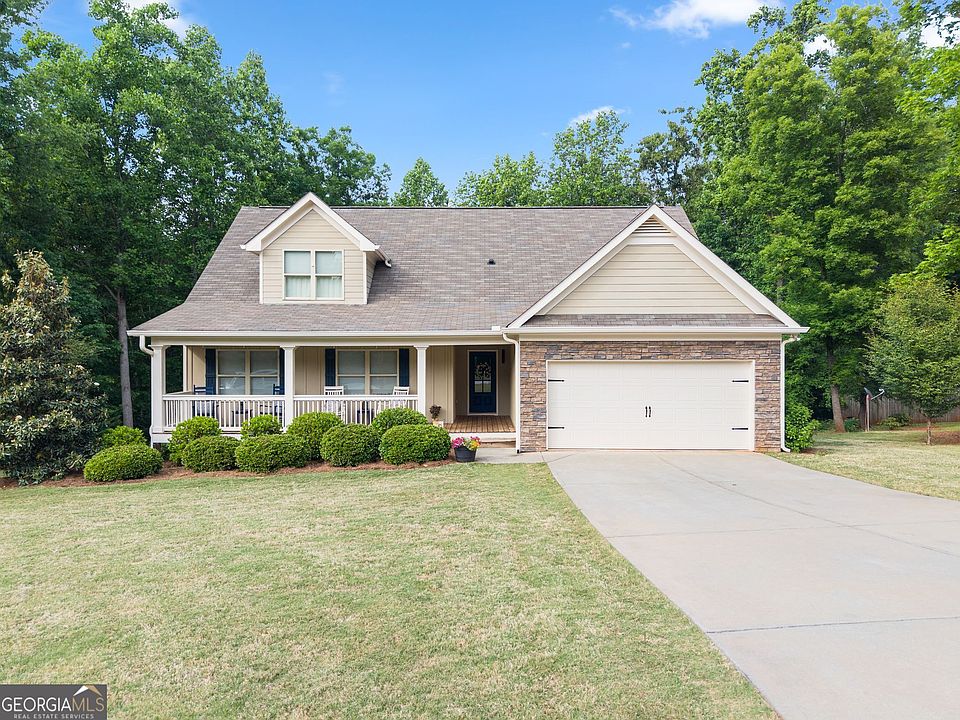 1st image of 170 Fair Oaks Ct