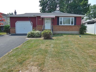 9321 Saint Johns Pkwy, Niagara Falls, NY, 14304