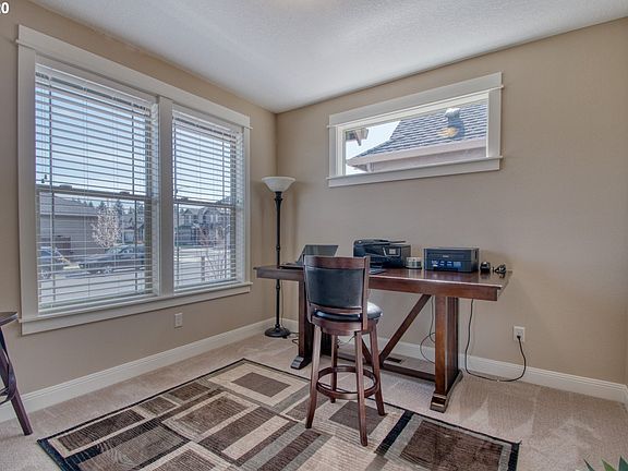 4th image of 1596 NE 153rd Ave
