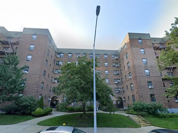 140-14 28 Road #3F, Flushing, NY 11354