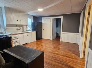 33 Winsor St #3, New Bedford, MA 02744