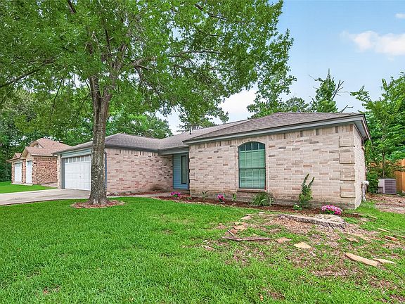 3rd image of 25131 Thrushwood Ln