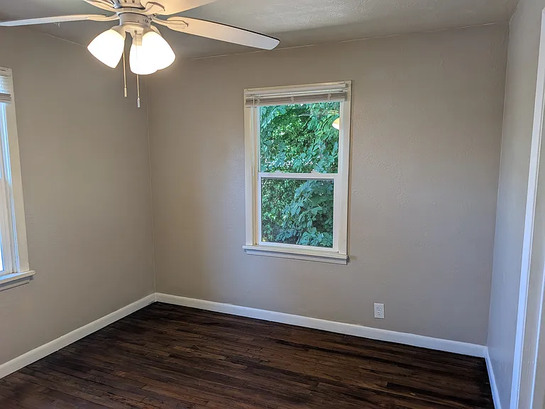 2265 Breyman St NE — Photo 16