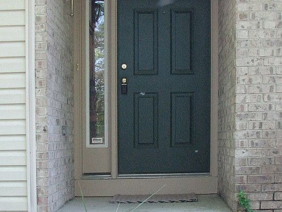 Private Entrance