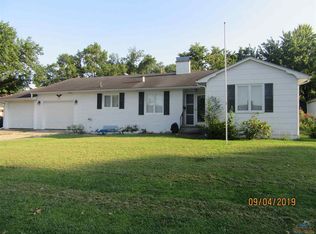 1711 W 10th St, Sedalia, MO 65301