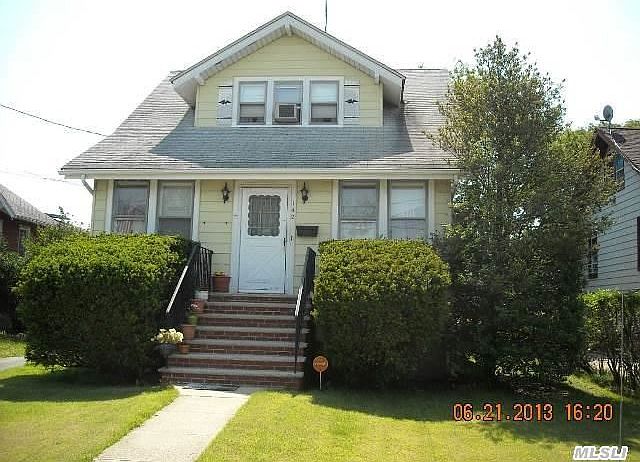 1st image of 142 East Ave