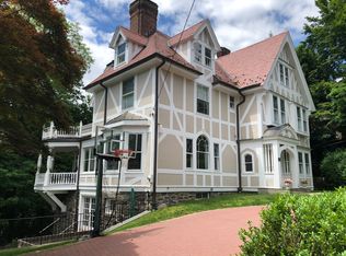 9 Lookout Ave, Bronxville, NY 10708