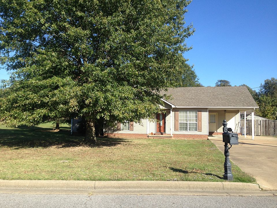 1st image of 2870 Ward Dr