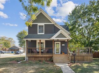 618 2nd Ave NW, Mount Vernon, IA 52314
