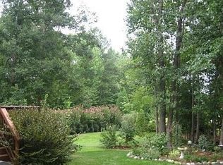 208 Onondaga Ct, Holly Springs, NC 27540