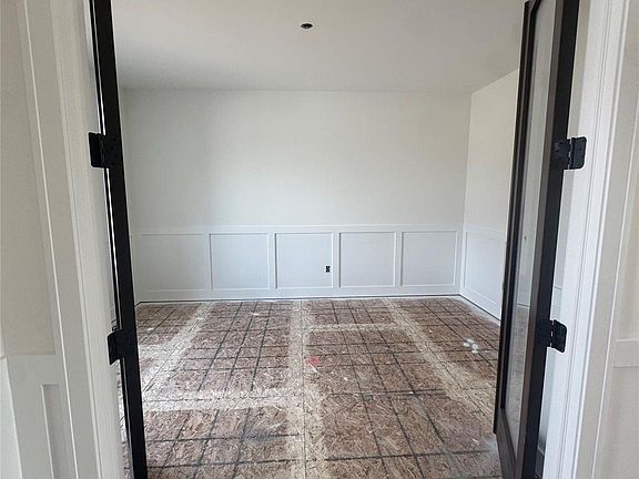 4th image of 24314 Sawgrass Dr