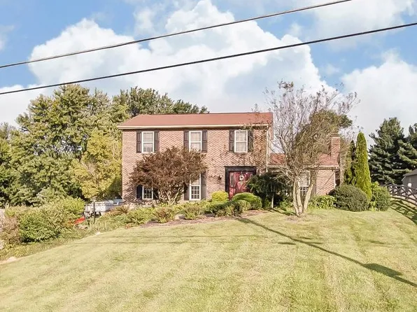 1677 Graves Rd, Hebron, KY 41048