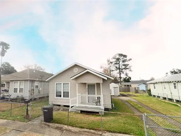 440 Oak Ave, Harahan, LA 70123