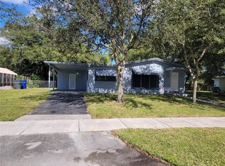4201 SW 32nd Ct, Hollywood, FL 33023