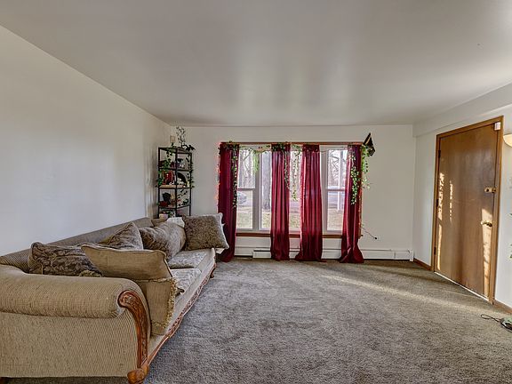 3rd image of 14201 S Mackinaw Ave