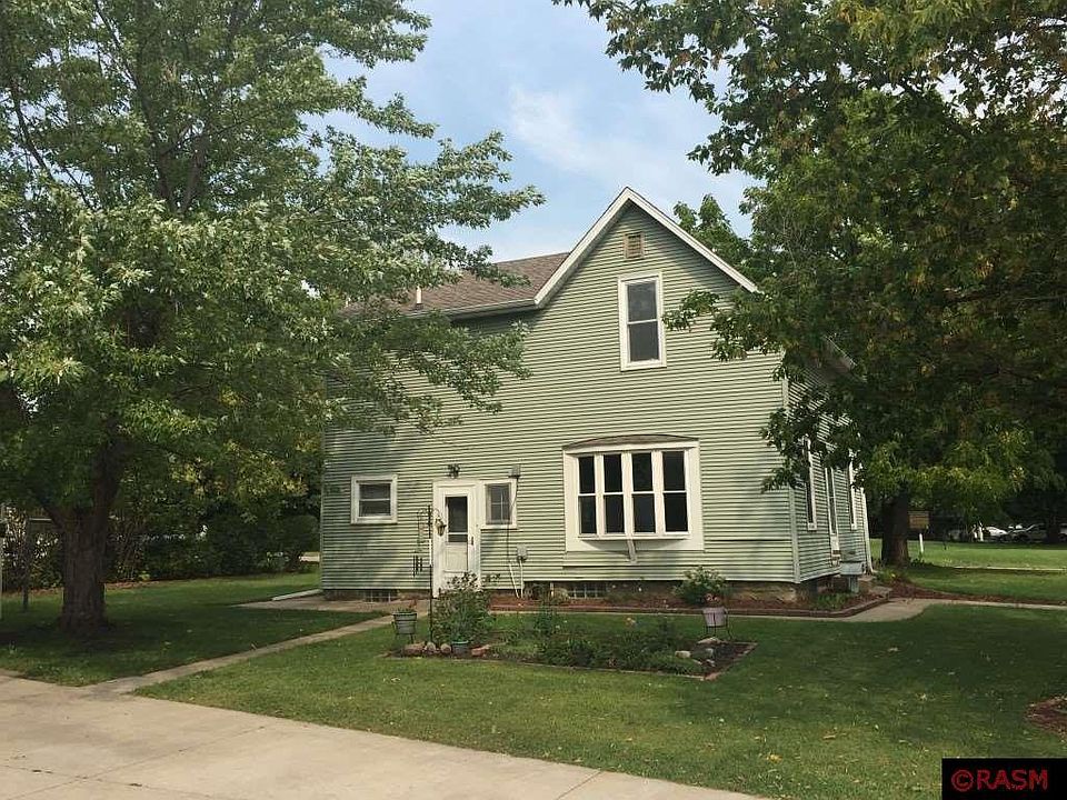 1st image of 422 N Washington Ave