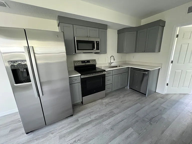 219 S Grandview Ave — Photo 40