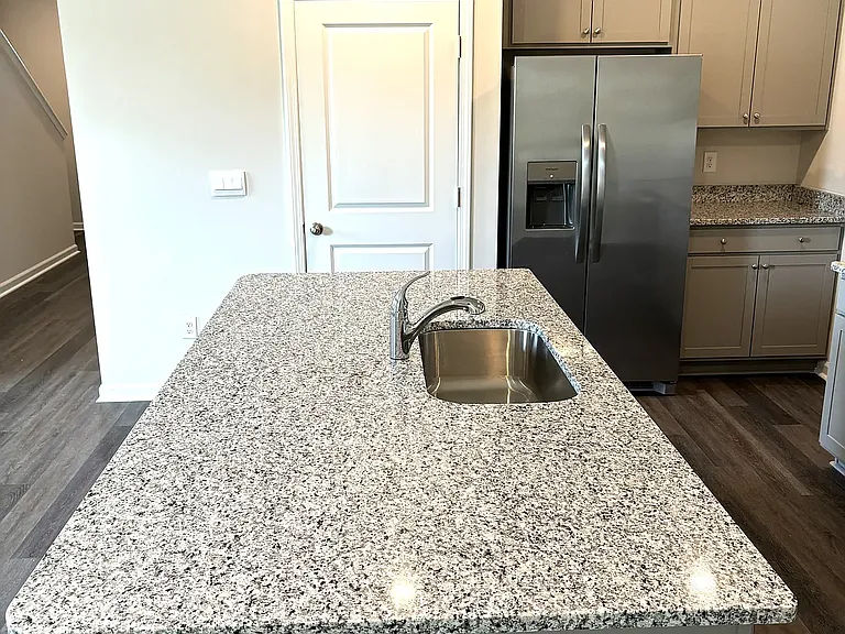 100 Kelsey Ct — Photo 21