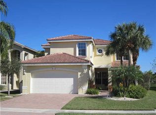 5516 Mainship Dr, Greenacres, FL 33463