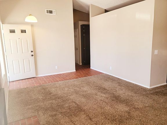 3rd image of 9157 Birchwood Ct