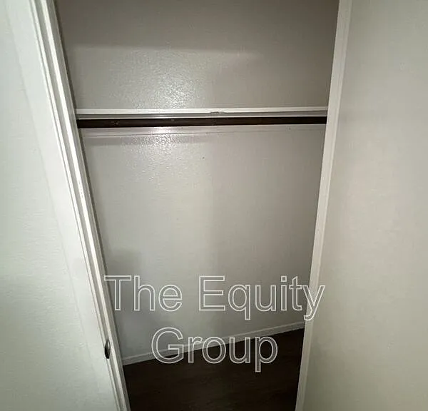 1873 Emma Lee Ln — Photo 20