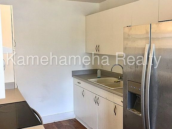 3rd image of 91-1036 Kaiau Ave #10H