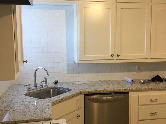 Spacious kitchen