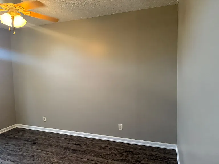 1944 Woodrun Dr — Photo 24