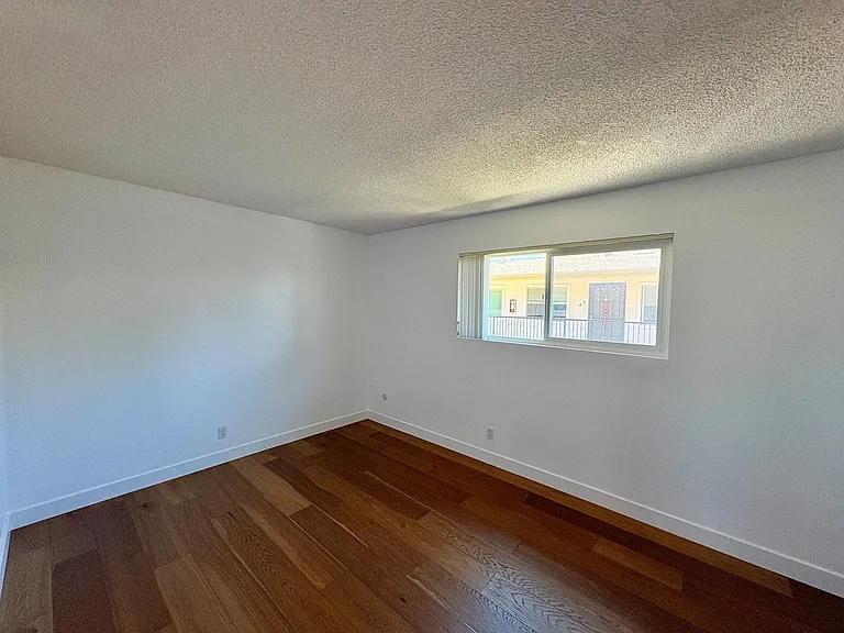 4583 North Ave #2 — Photo 15