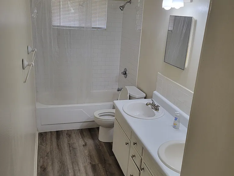 418 Sequoia Dr #418 — Photo 3