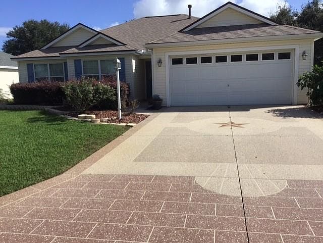 1st image of 8705 SE 168th Kittredge Loop