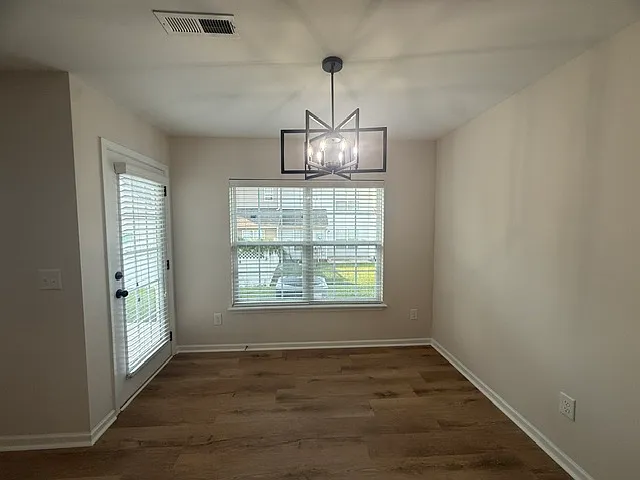 116 Goldfinch Ave — Photo 4
